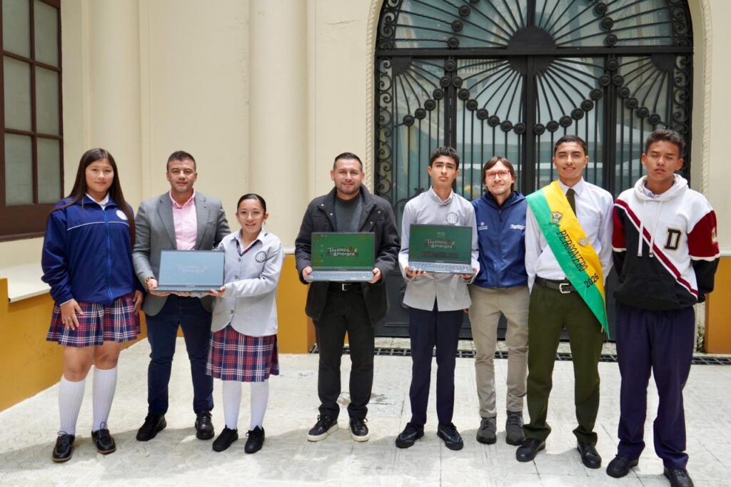 CALDATA_EDUCACION.jpeg