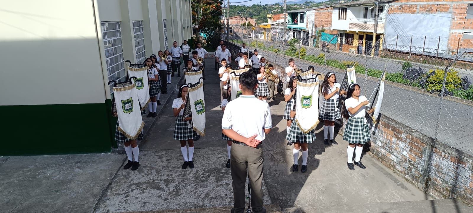 OBRAS_DOS_SEDES_IE_LOS_FUNDADORES_RIOSUCIO_4.jpeg