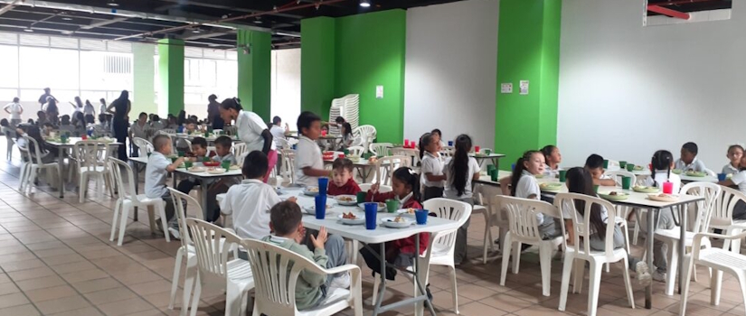 PAE en Caldas opera sin interrupciones, ceñido a la normatividad vigente y garantizando la calidad de los alimentos para 56.700 estudiantes